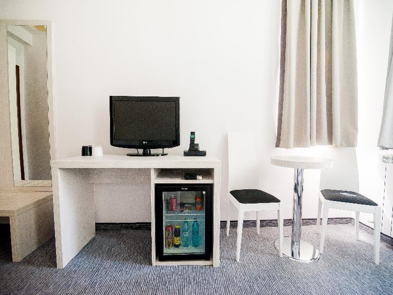 Alex&George Boutique Hotel Κλουζ-Ναπόκα Εξωτερικό φωτογραφία