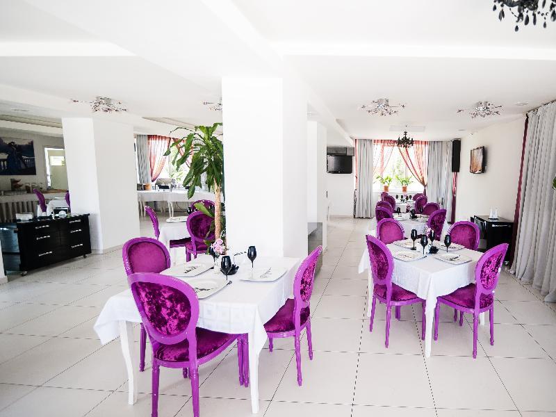 Alex&George Boutique Hotel Κλουζ-Ναπόκα Εξωτερικό φωτογραφία