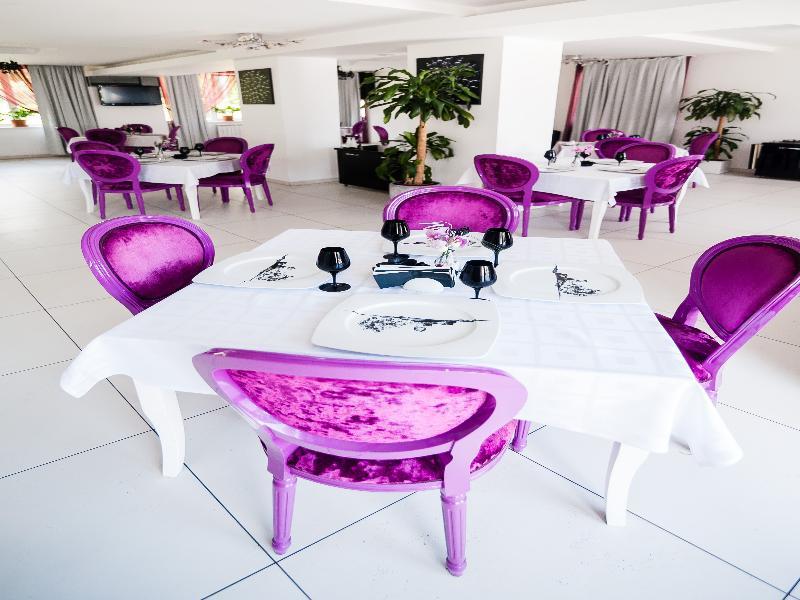 Alex&George Boutique Hotel Κλουζ-Ναπόκα Εξωτερικό φωτογραφία