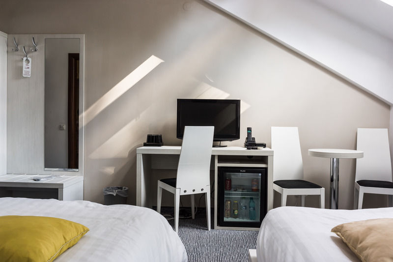 Alex&George Boutique Hotel Κλουζ-Ναπόκα Εξωτερικό φωτογραφία