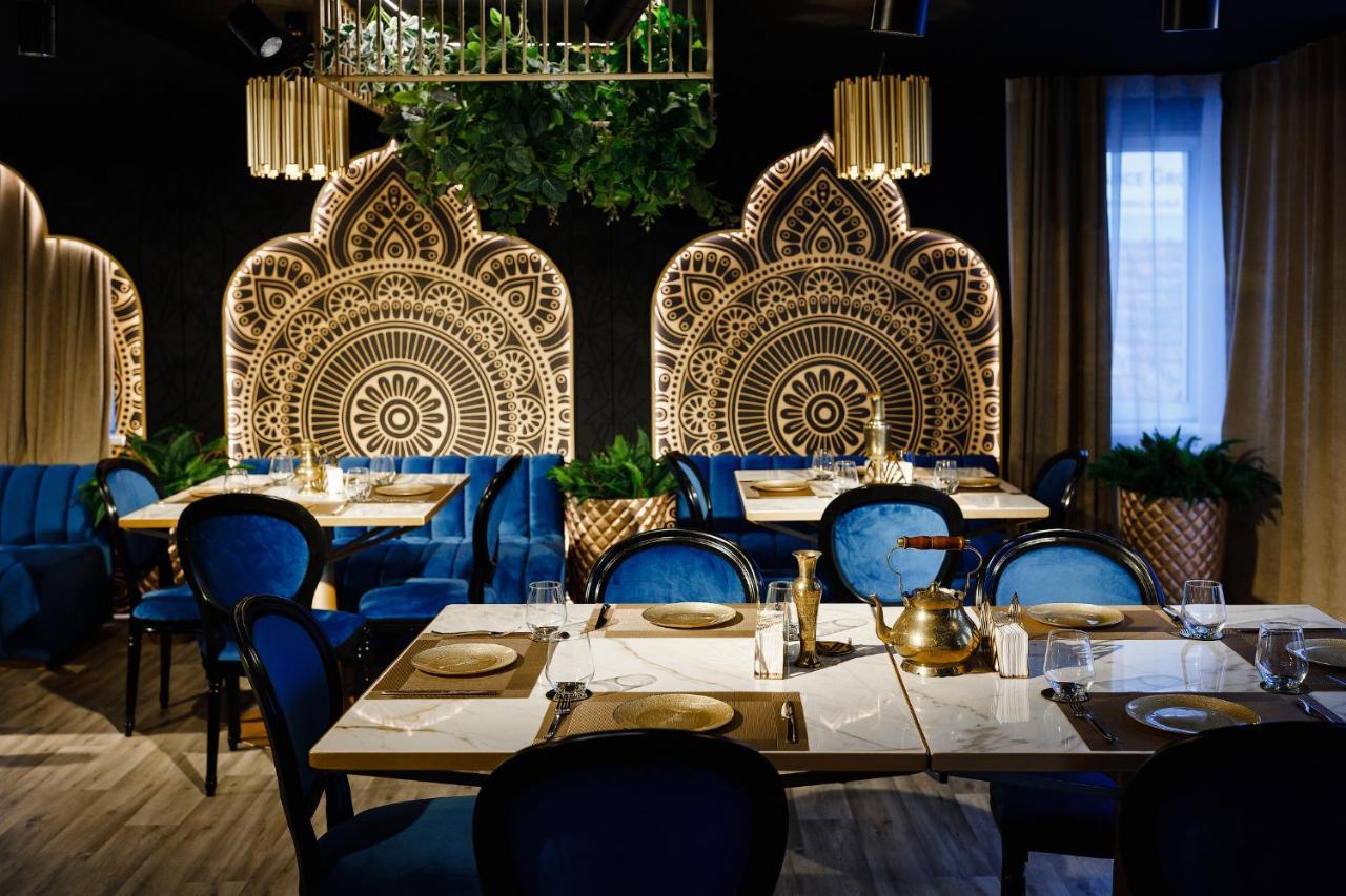 Alex&George Boutique Hotel Κλουζ-Ναπόκα Εξωτερικό φωτογραφία